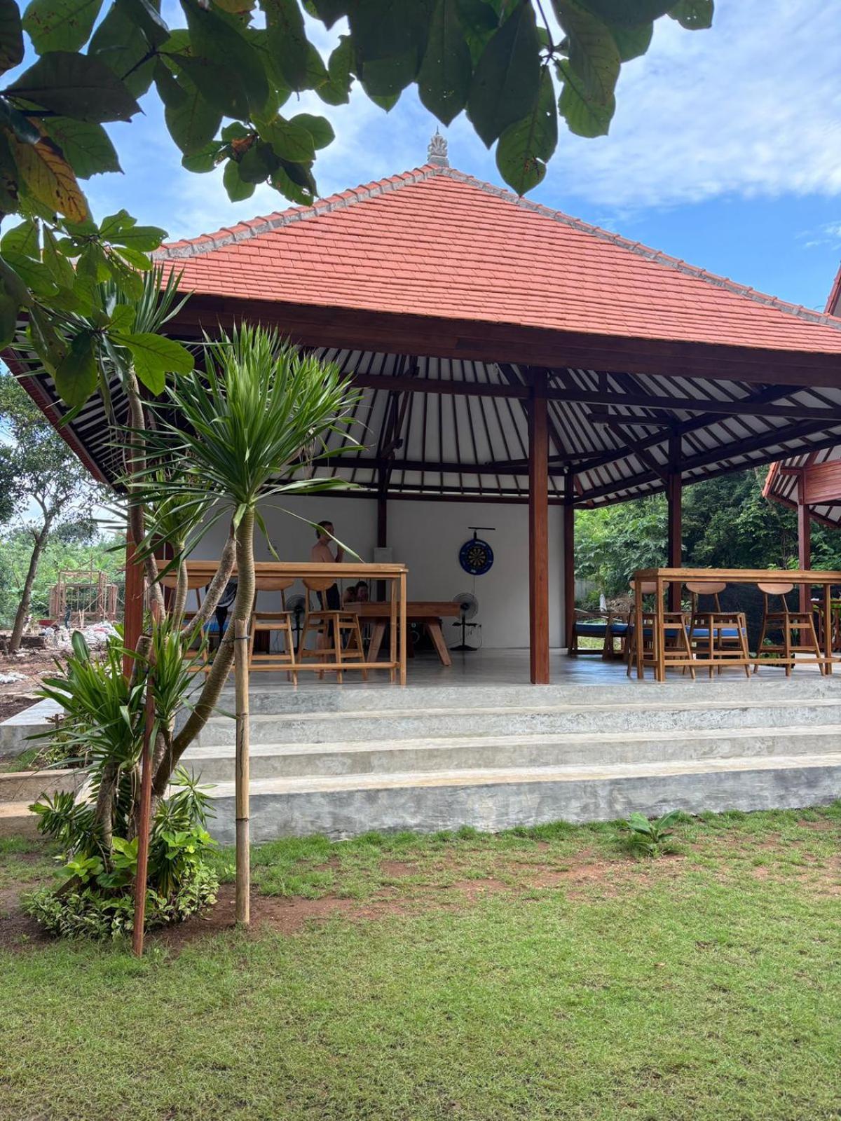 Castaway Island Hostel Nusa Lembongan Kültér fotó